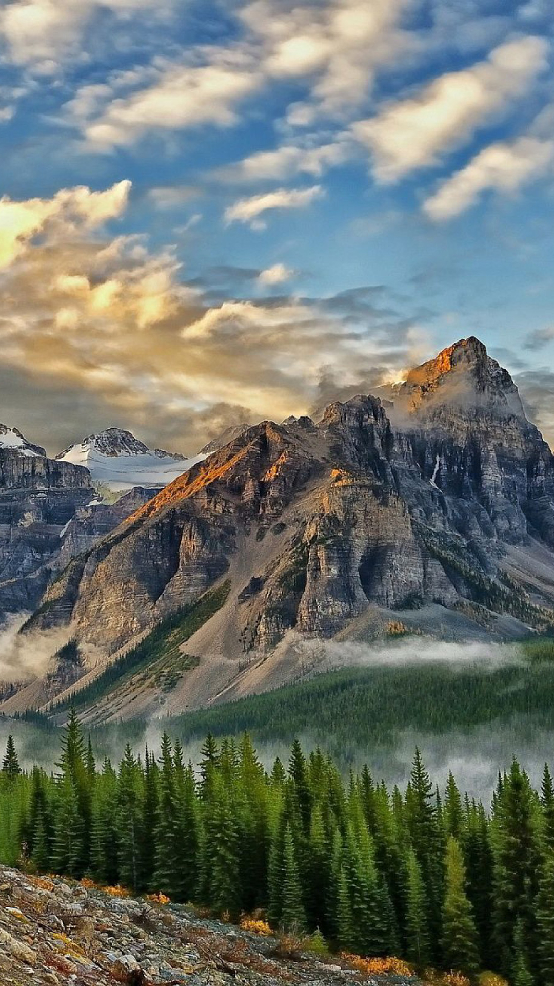 Mountains 02.jpg