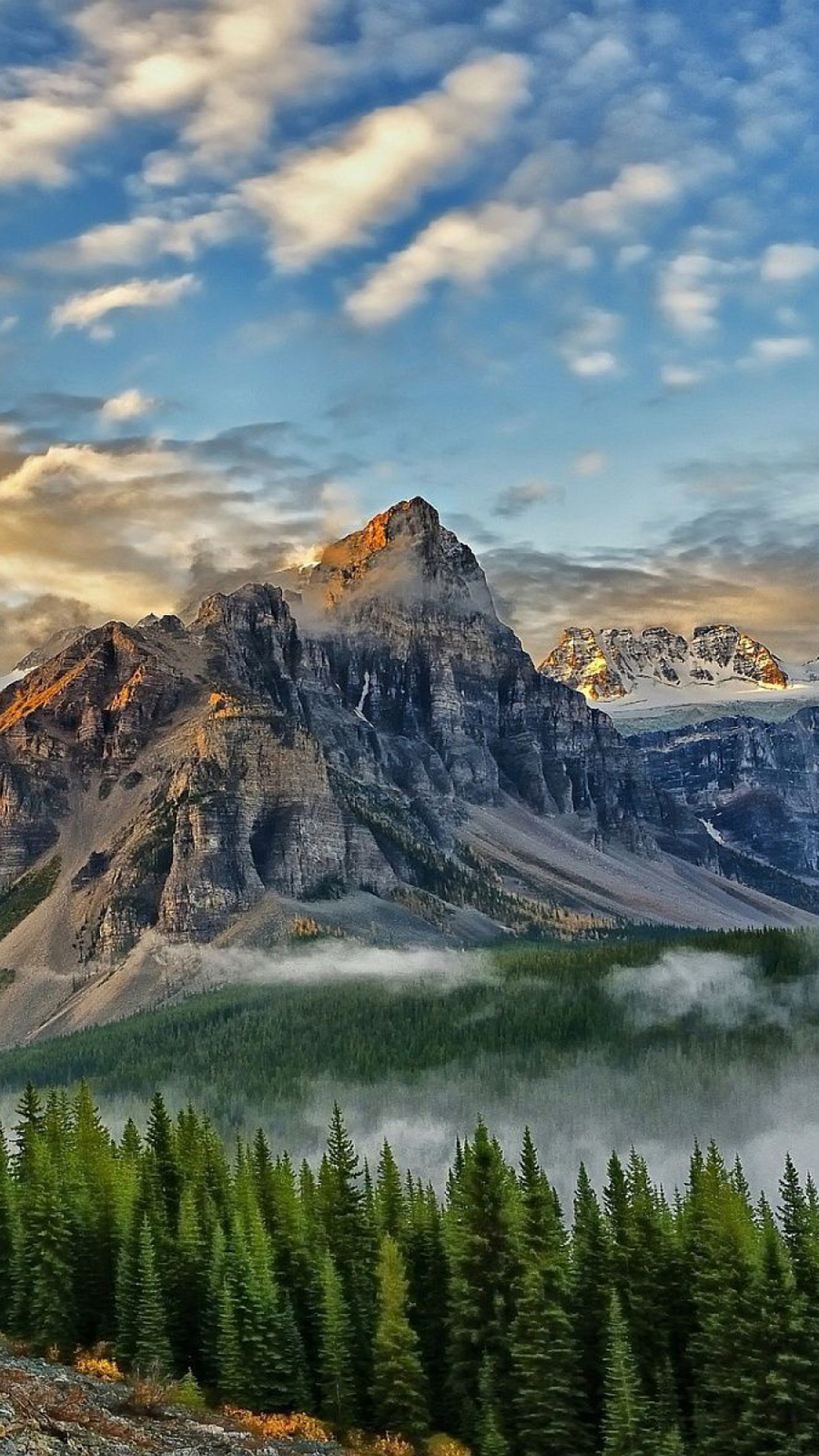 Mountains 03.jpg