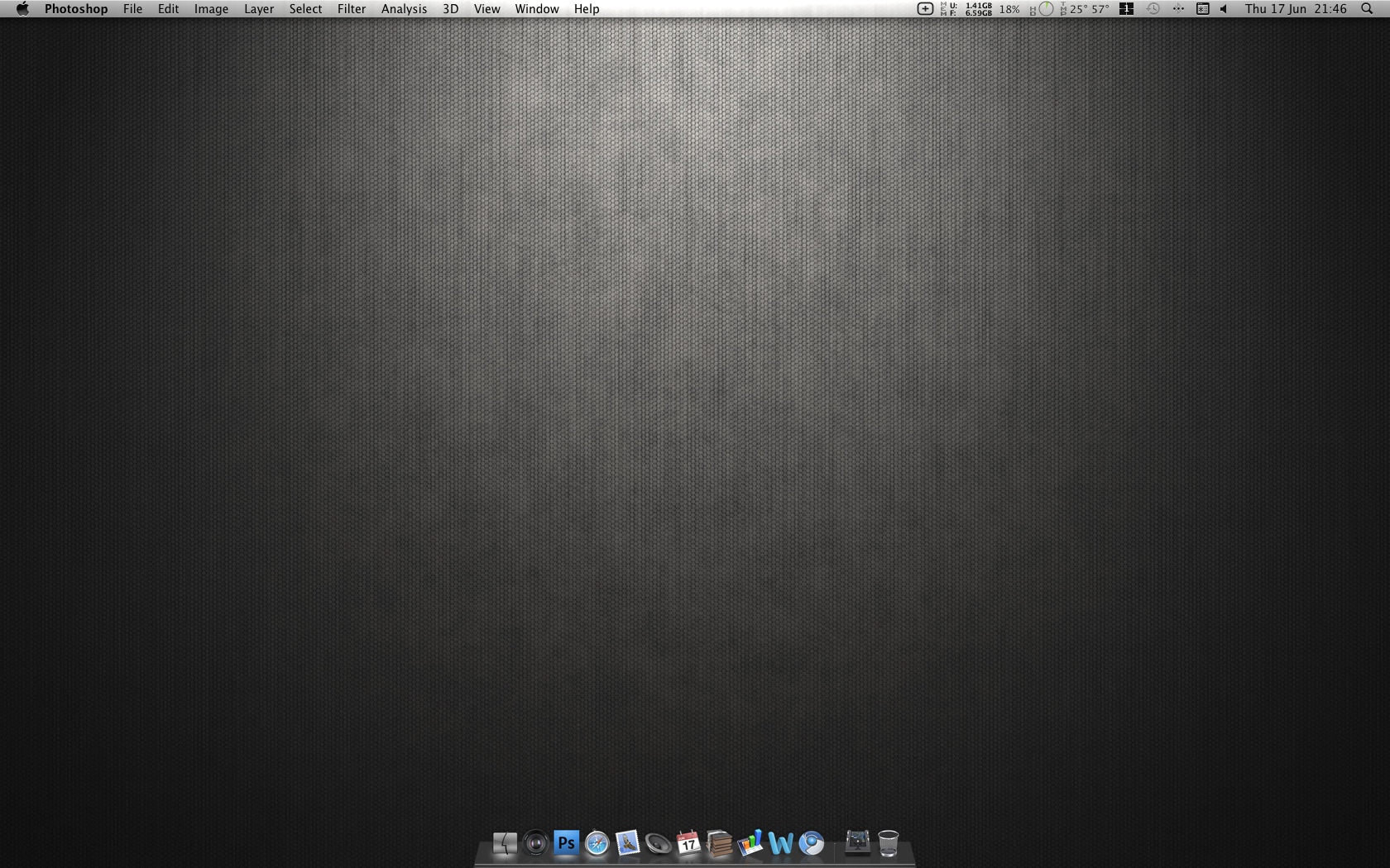 My desktop June 17.jpg