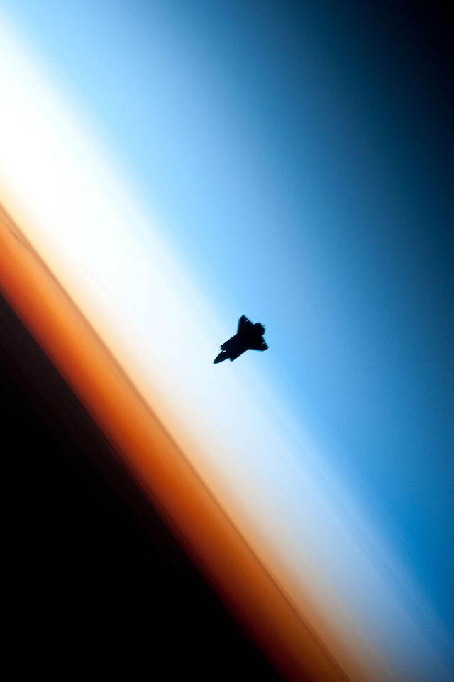 nasa_iss_shuttlelanding.jpg