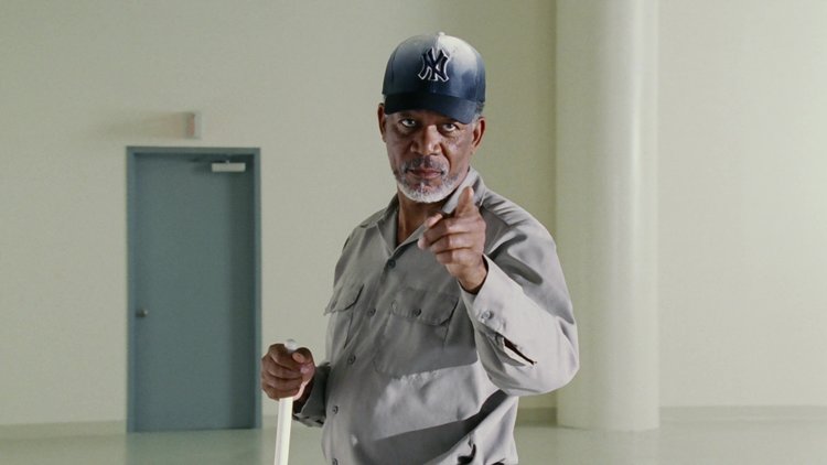 New-York-Yankees-Baseball-Team-Cap-Worn-by-Morgan-Freeman-in-Bruce-Almighty-4.jpg