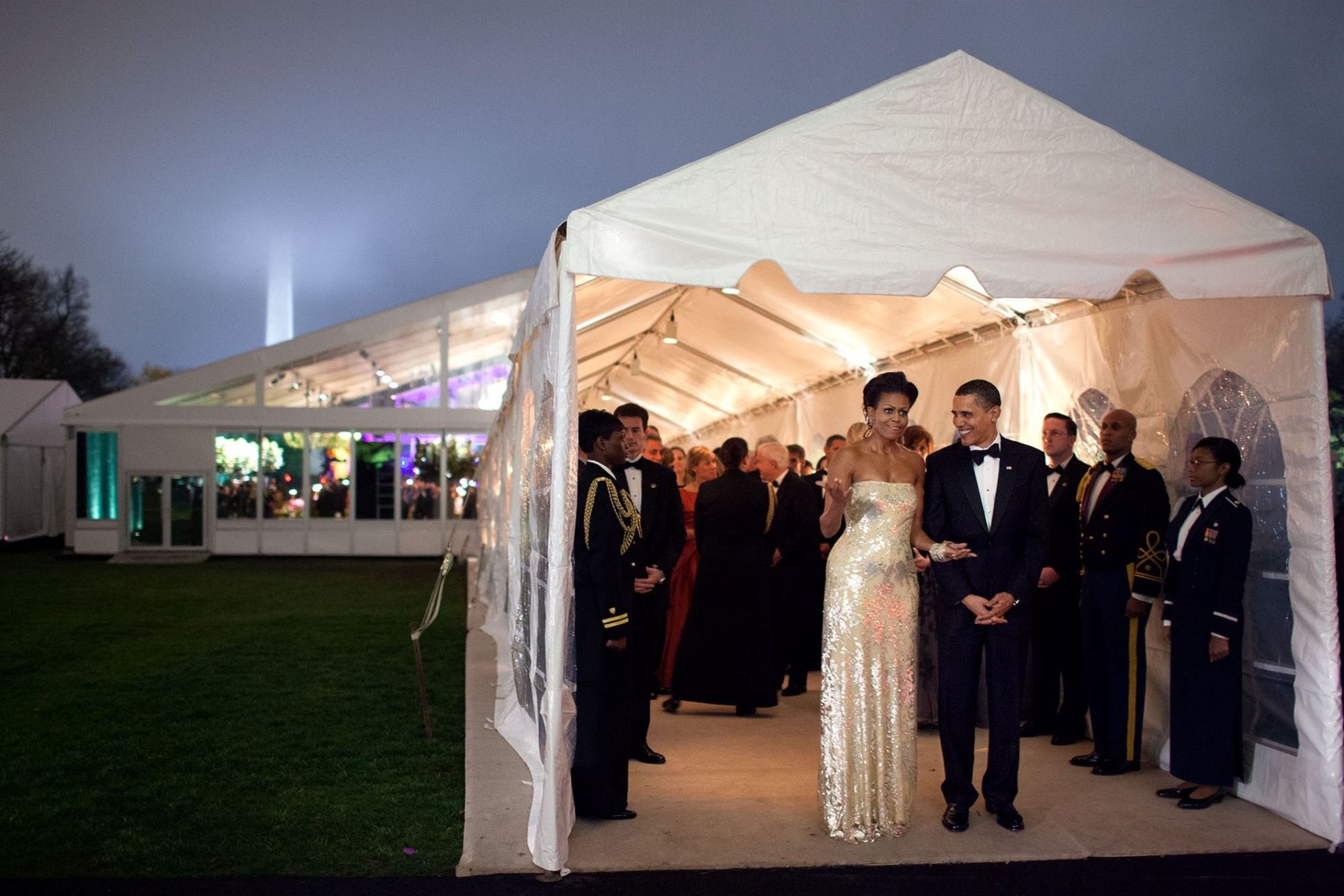 obamas_tent.0.jpeg