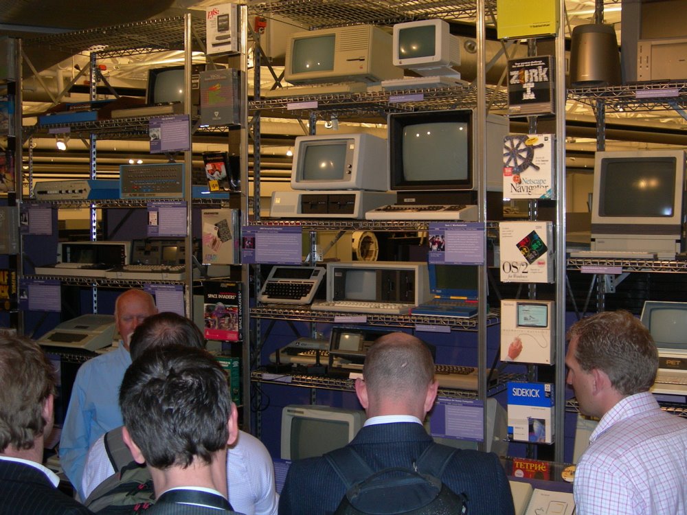 old-computers-794468.jpg