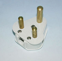oldUKplug.jpg