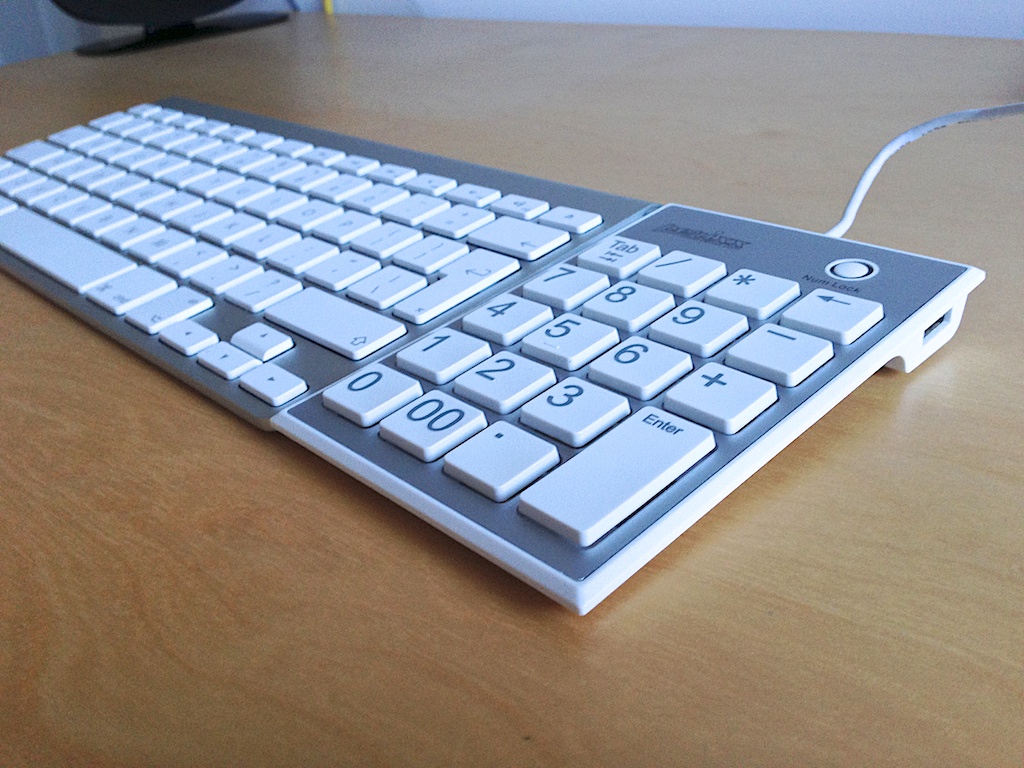 Perixx PeriPad 1.jpg