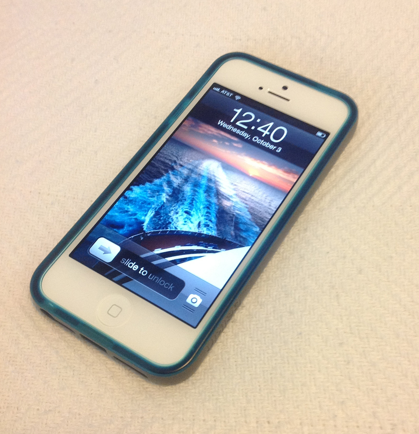 phone1.jpg