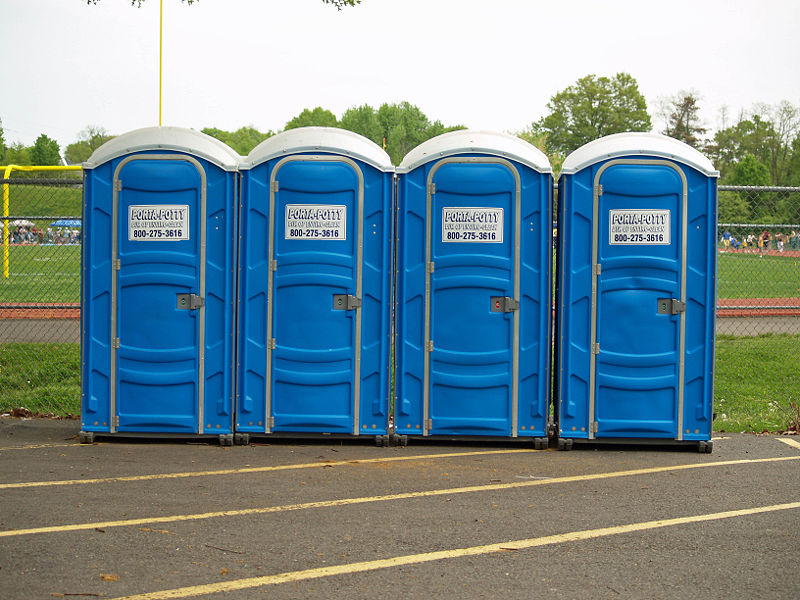 porta-potty.jpg