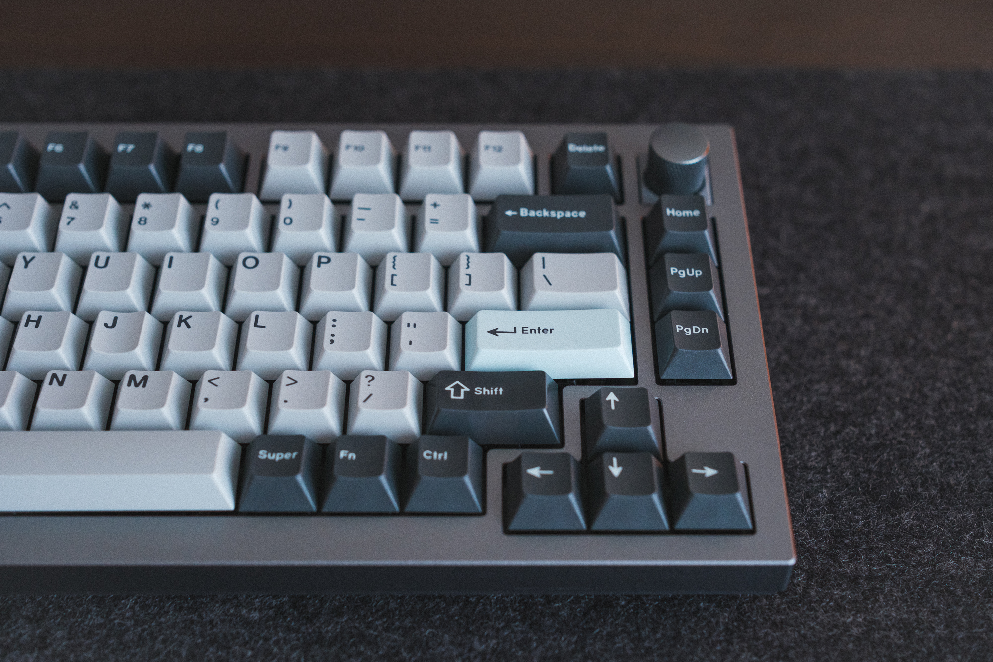 Q1PRO-B.jpg