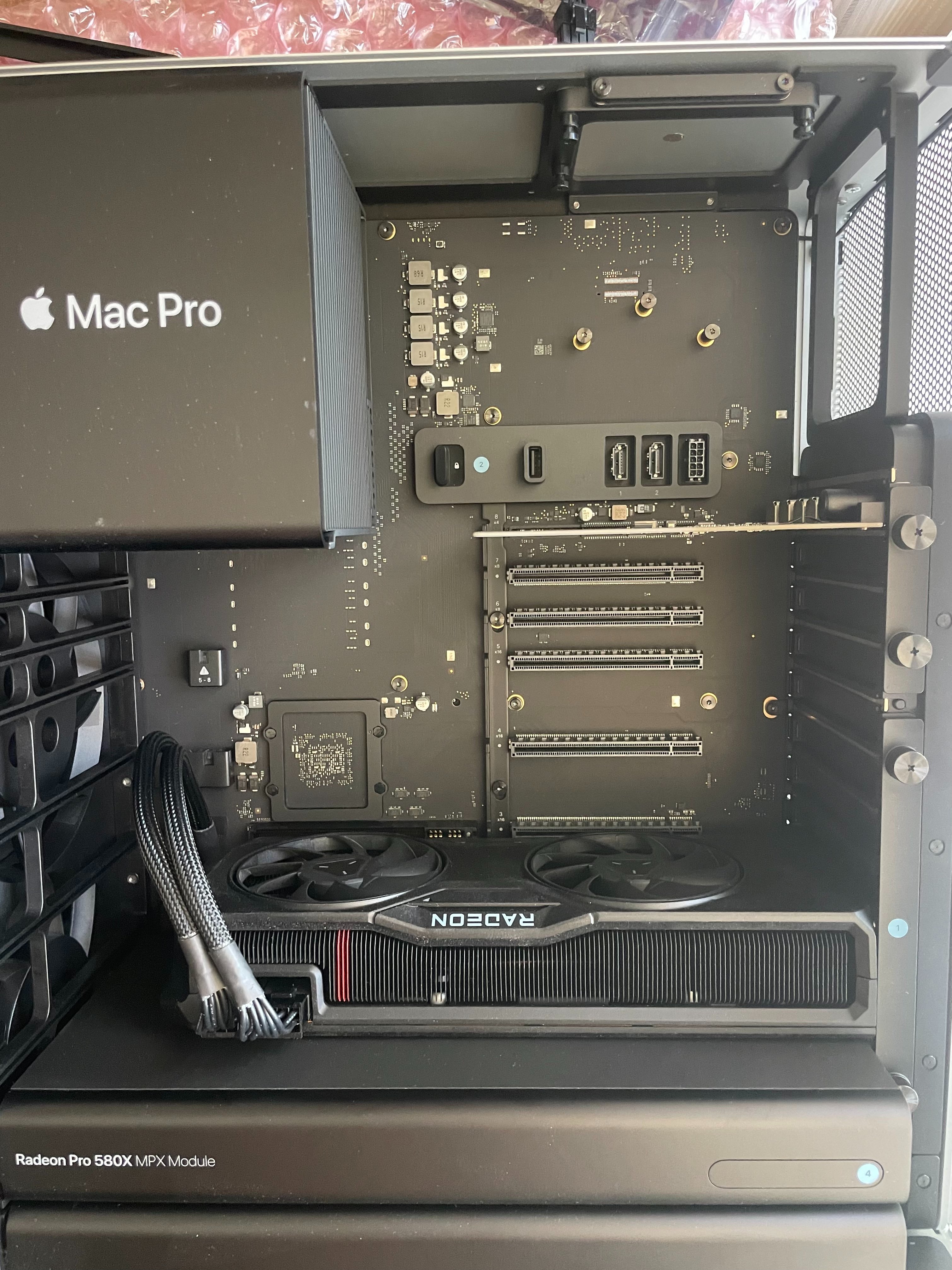 rack with 7800xt.jpg