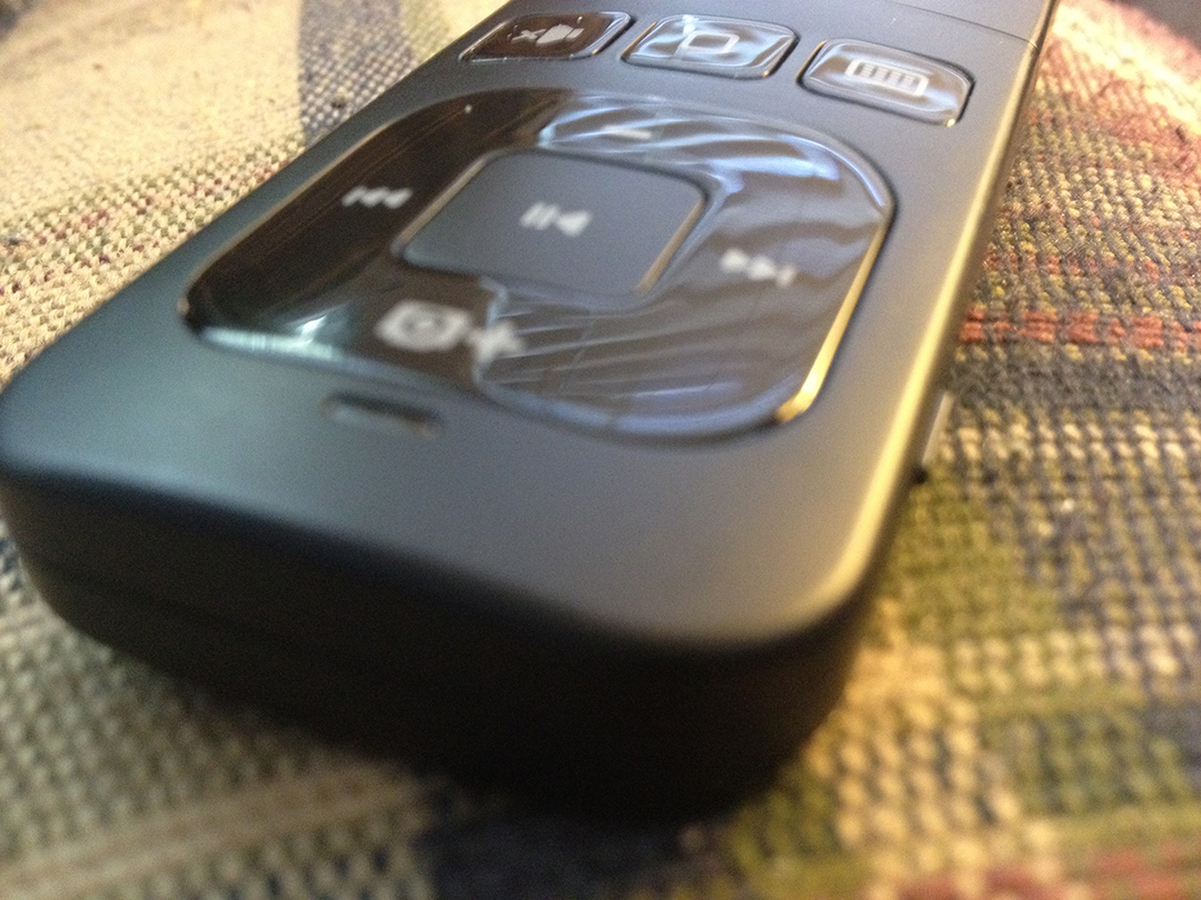 remote1.jpg