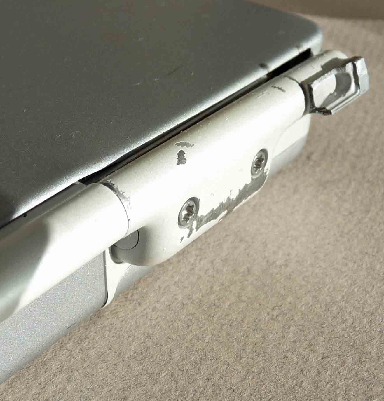 Rh hinge cover before.jpg