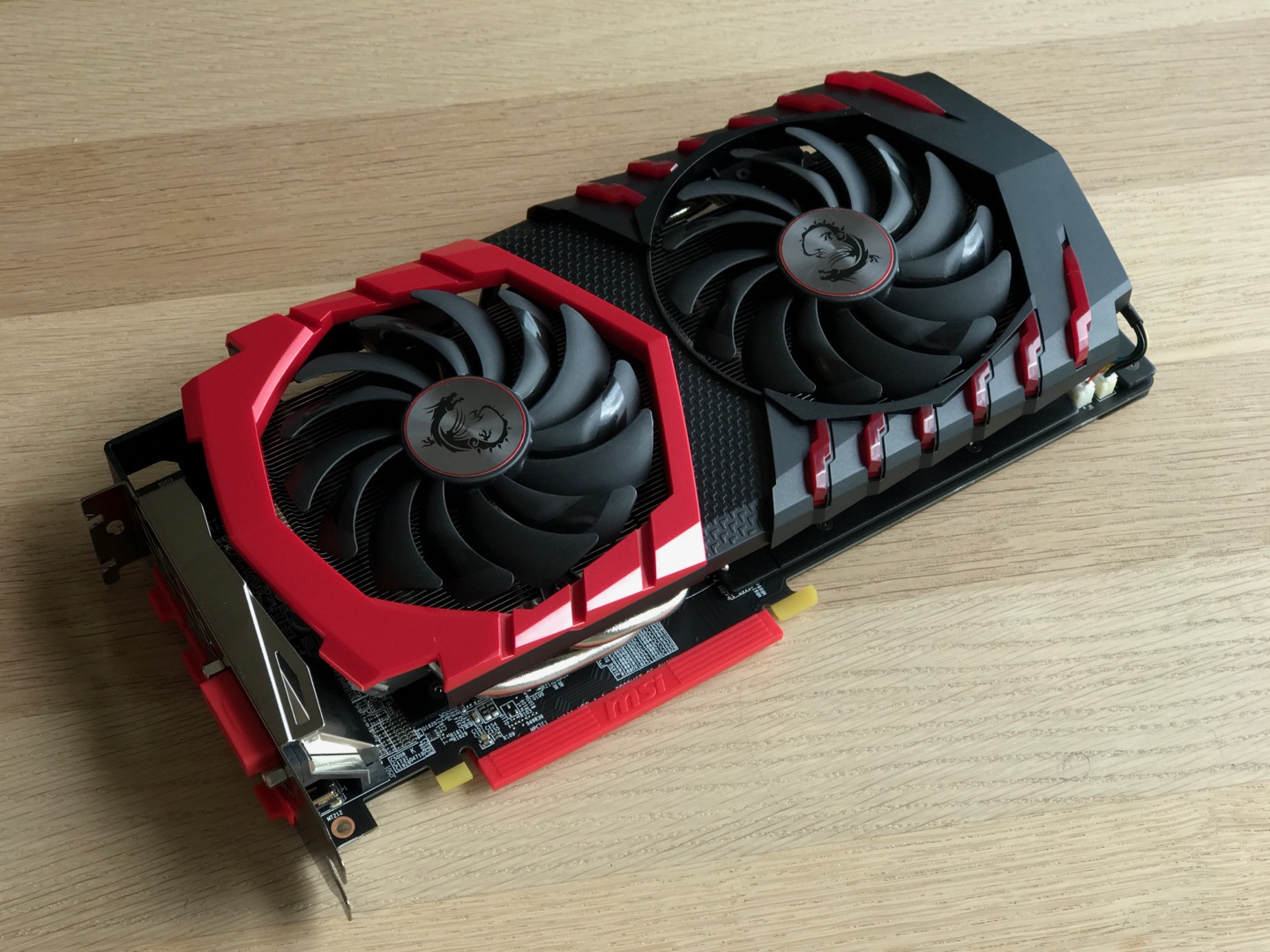 RX 480 8GB.jpg