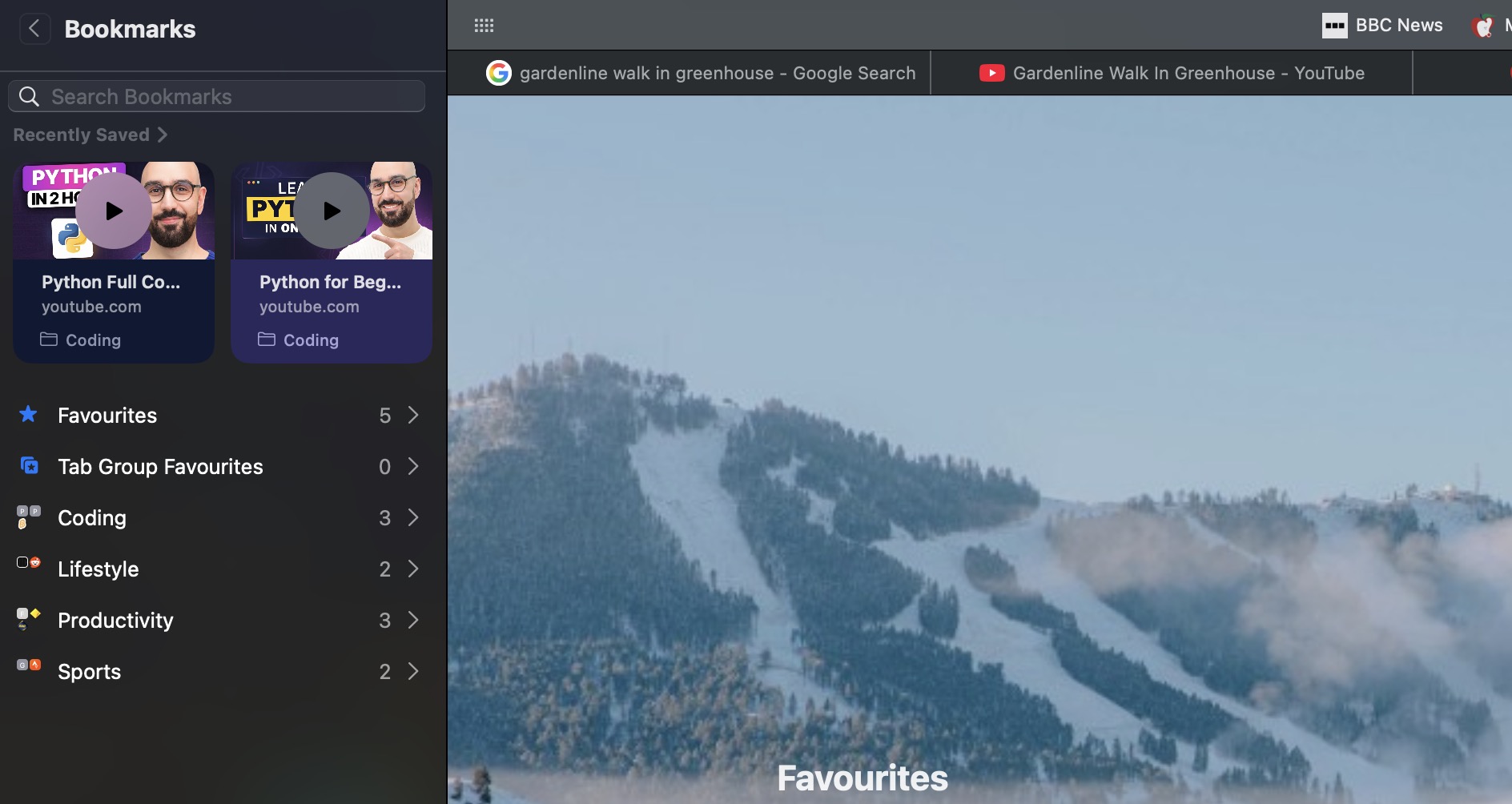 Safari 26 Beta - Bookmarks sidebar.jpg