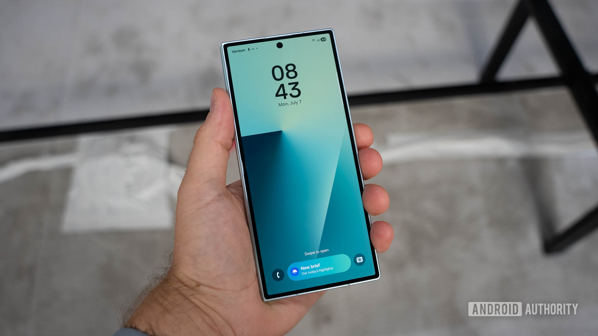 Samsung-Galaxy-Z-Fold-7-in-Mint-held-in-hand-showing-lock-screen-on-outer-display.jpg