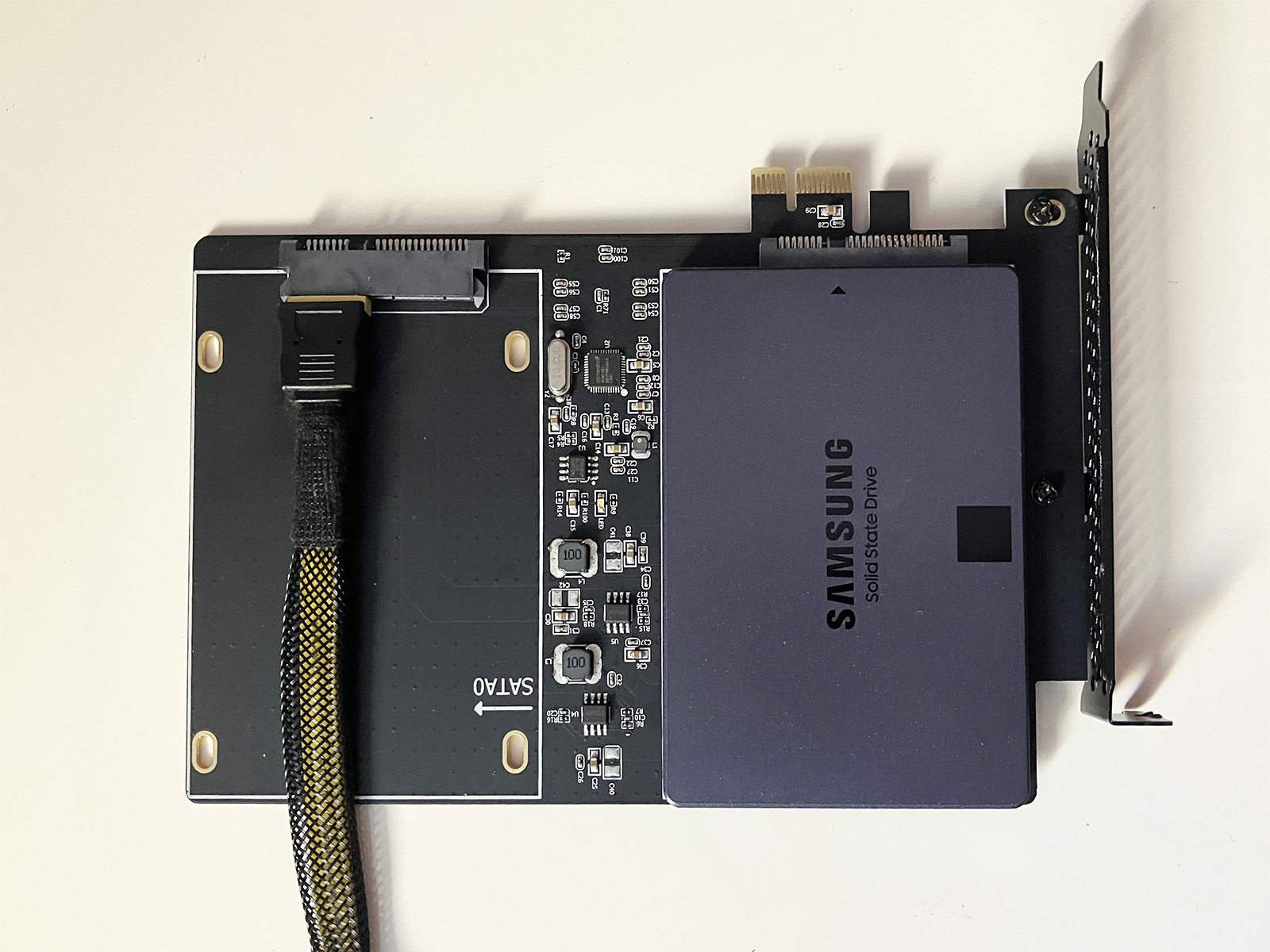 SATA3PCIcontroler.jpg