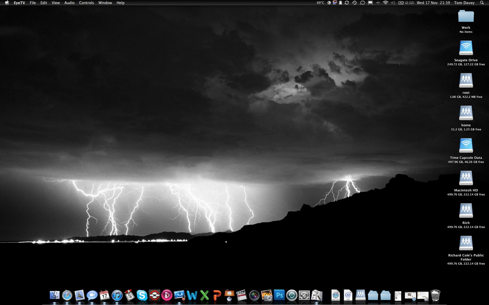 Screen shot 2010-11-17 at 21.39.29.jpg
