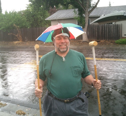 segway-umbrella-hat.jpg