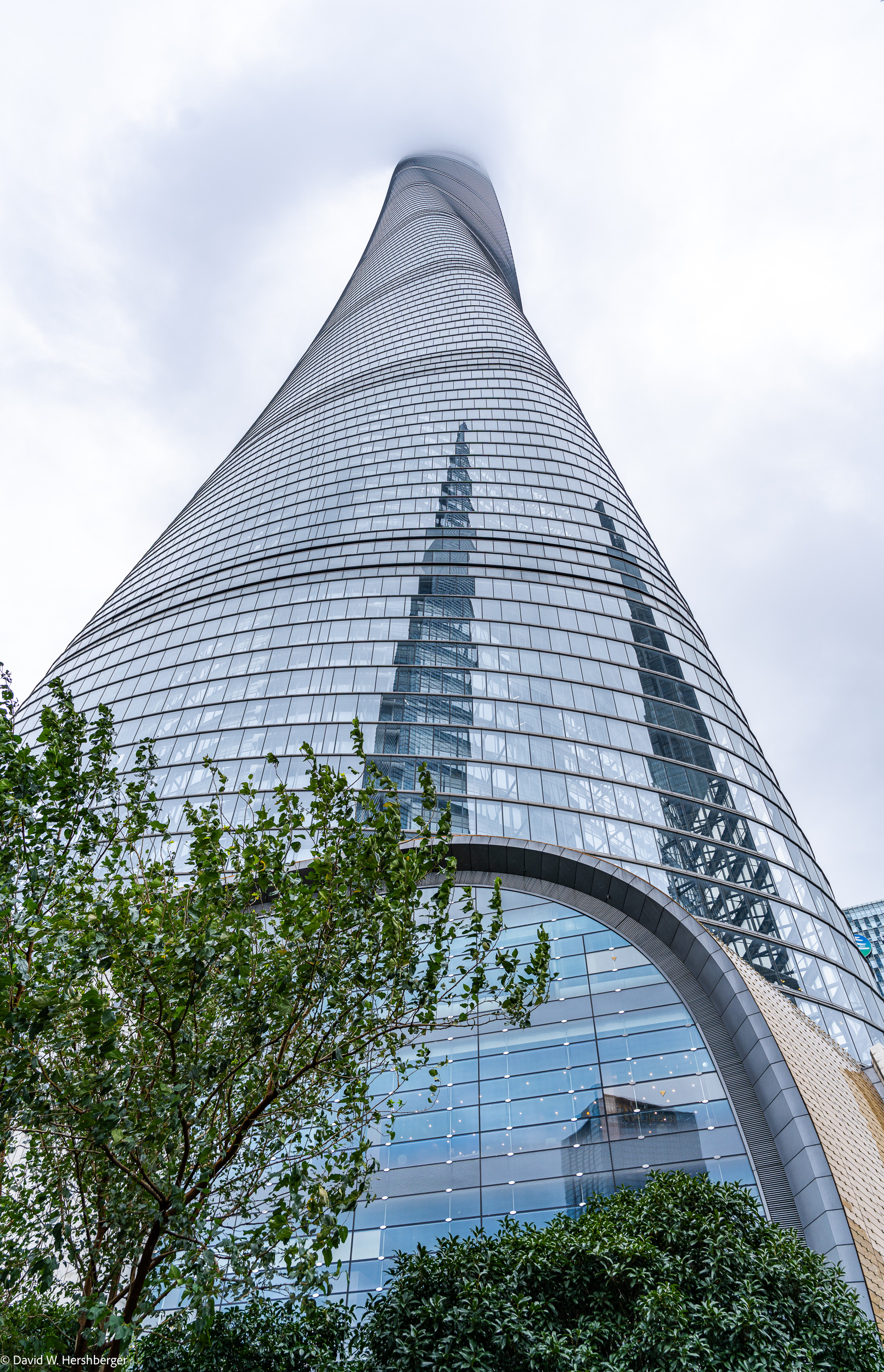 Shanghai Tower.jpg