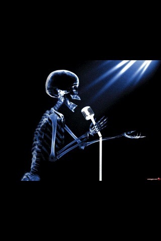 SkeletonSinger.jpg