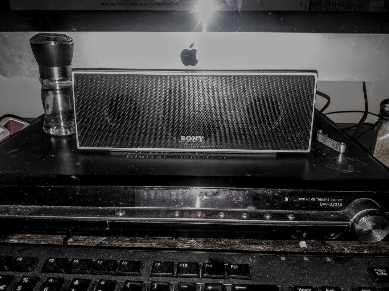 sony apple front speaker imac.jpg