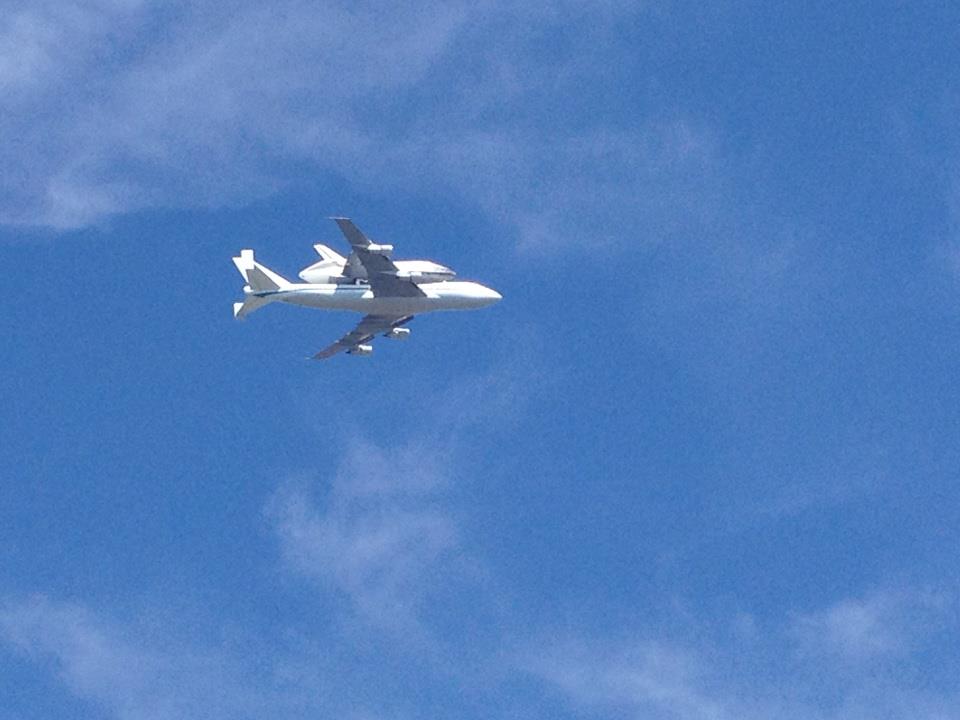Space Shuttle Endeavour 1.jpeg