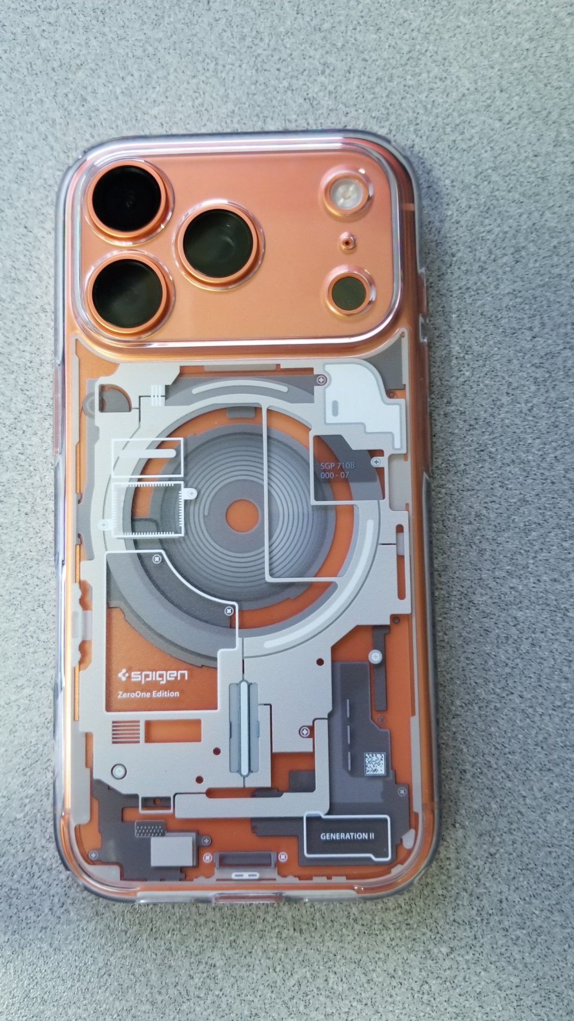 Spigen Ultra Hybrid MagFit.jpg