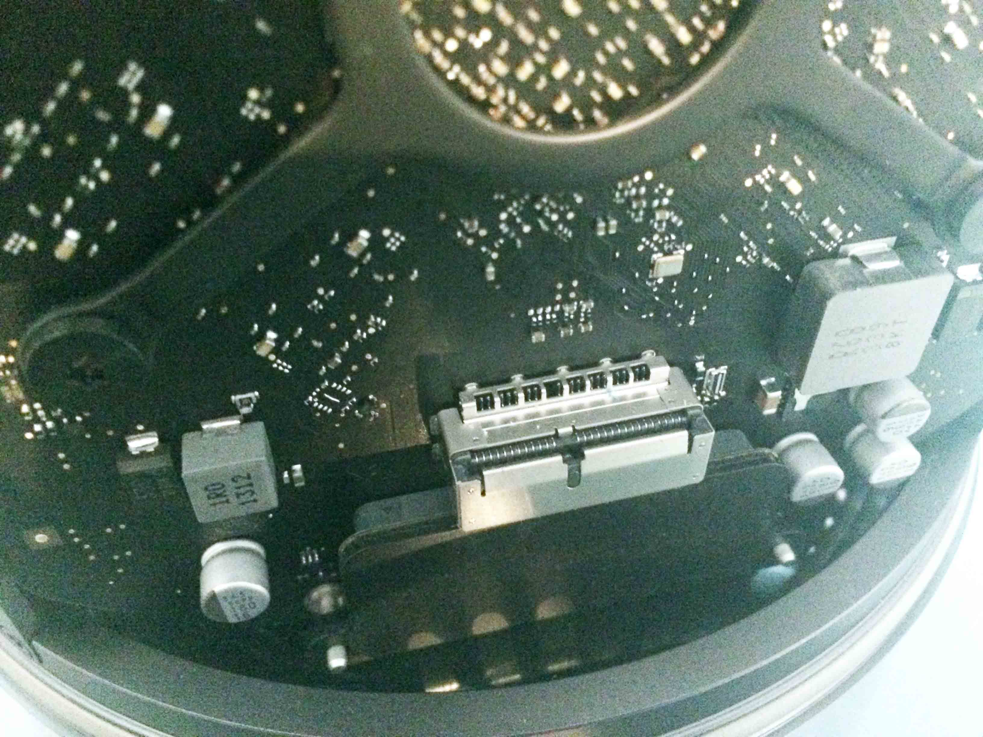 SSD Slot.jpg