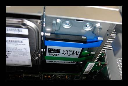 ssd_in_hd_bay.jpg