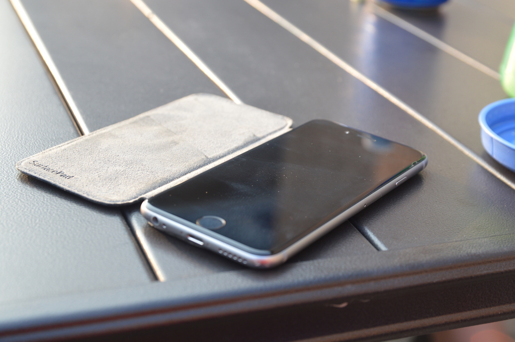 Surfacepad scrached my phone 2.jpeg