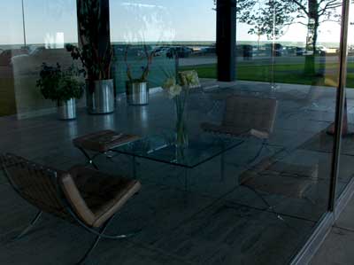Table-Rohe.jpg