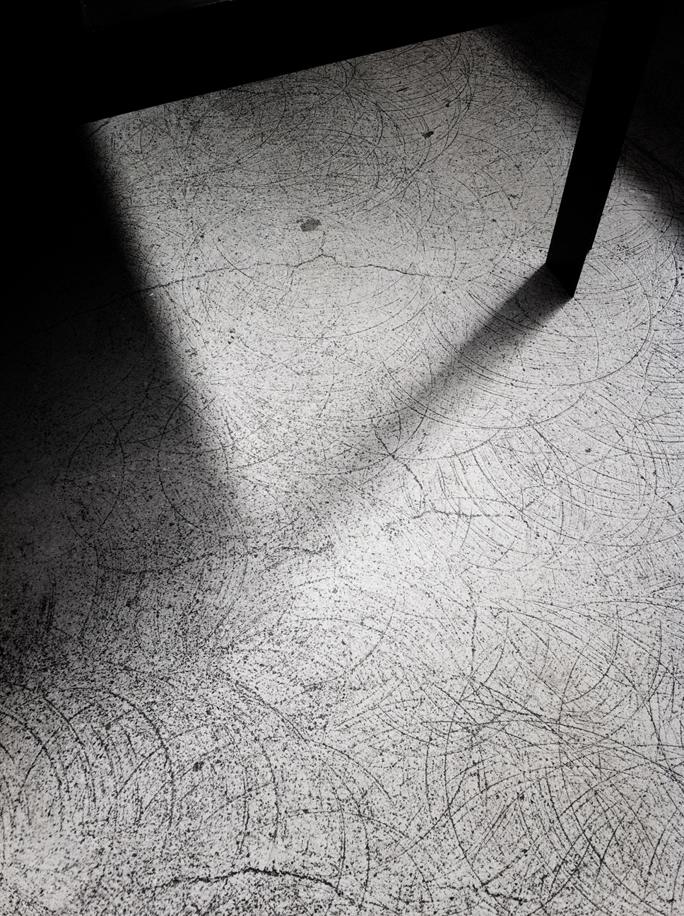 tablefloor1.jpg