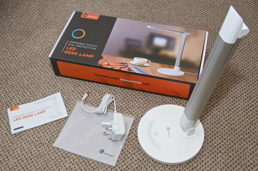 Taotronics E5 LED Lamp 4.jpg