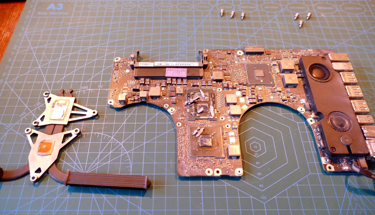 Thermal paste has dried.JPG