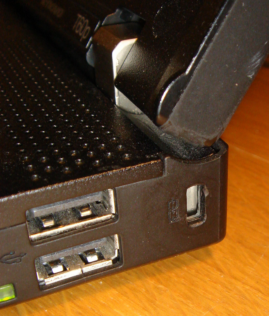 thinkpad_t60p_slot.JPG