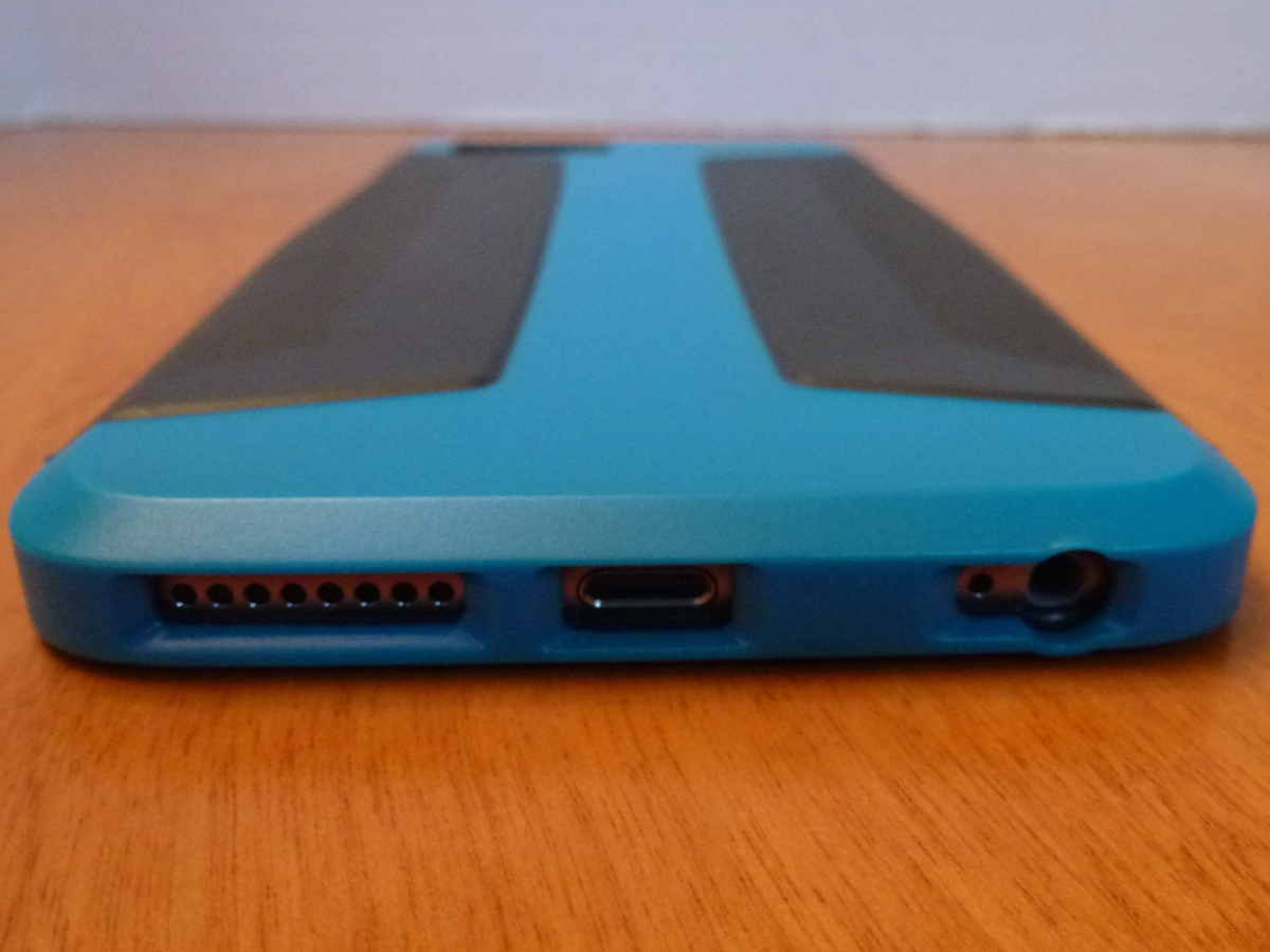 thule_atmos_x3_back_bottom.jpg