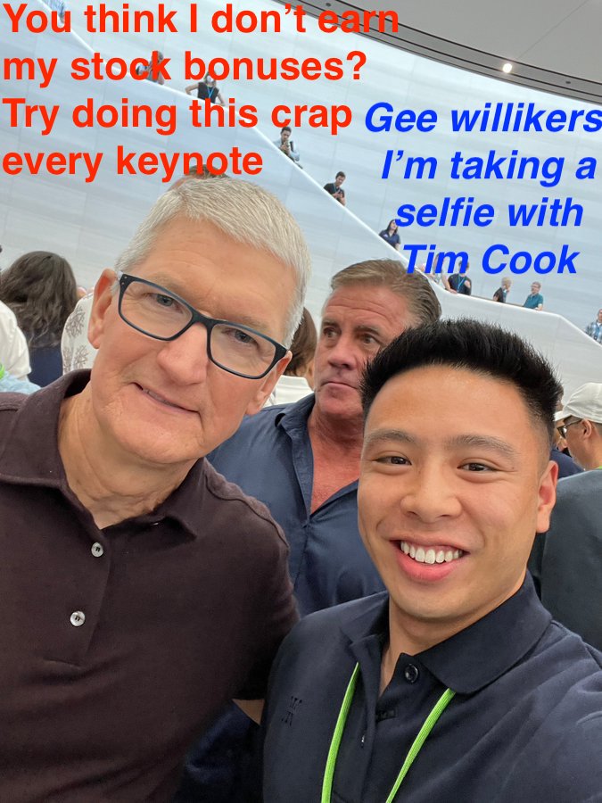 Tim Cook selfie.jpeg