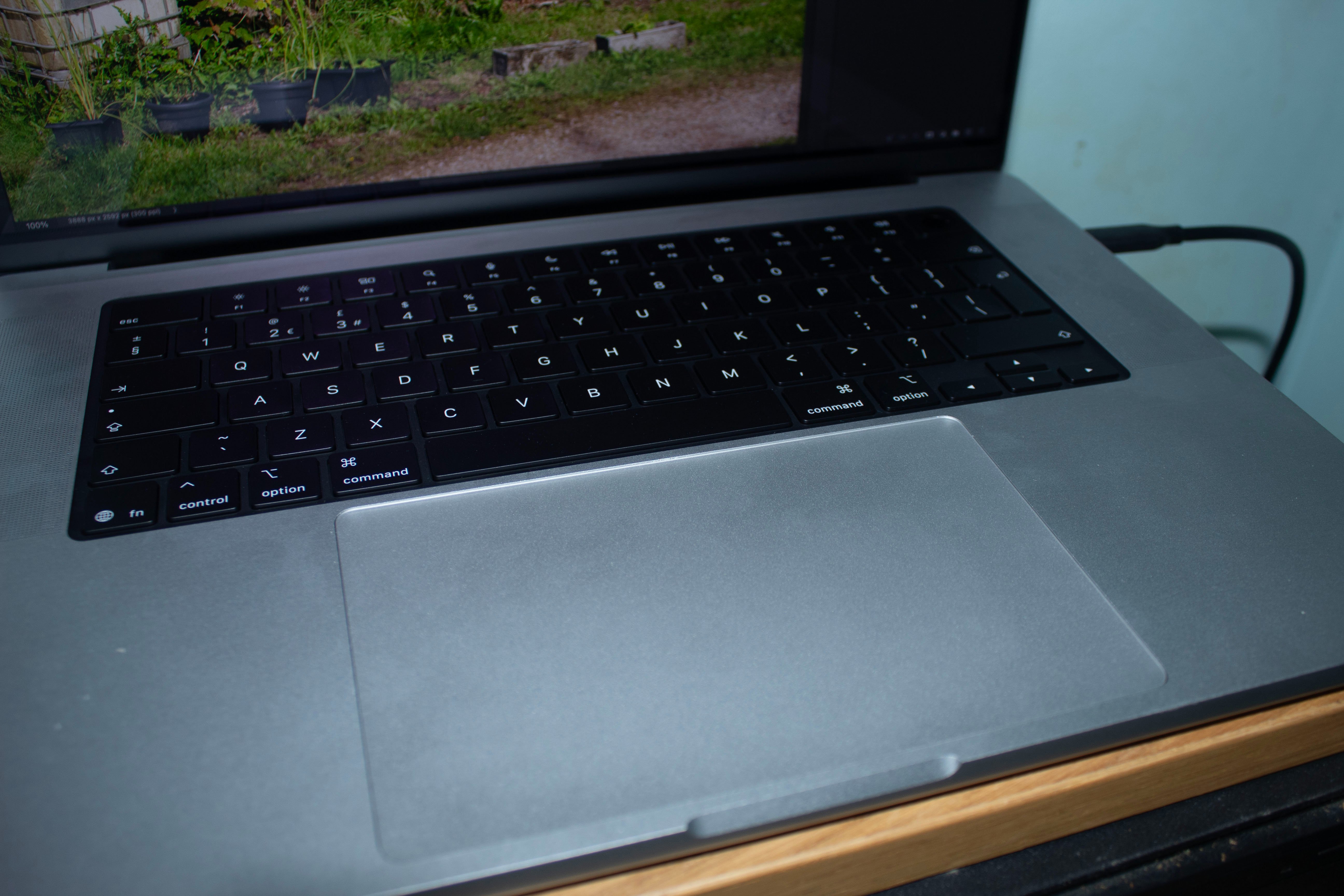 Trackpad.jpg