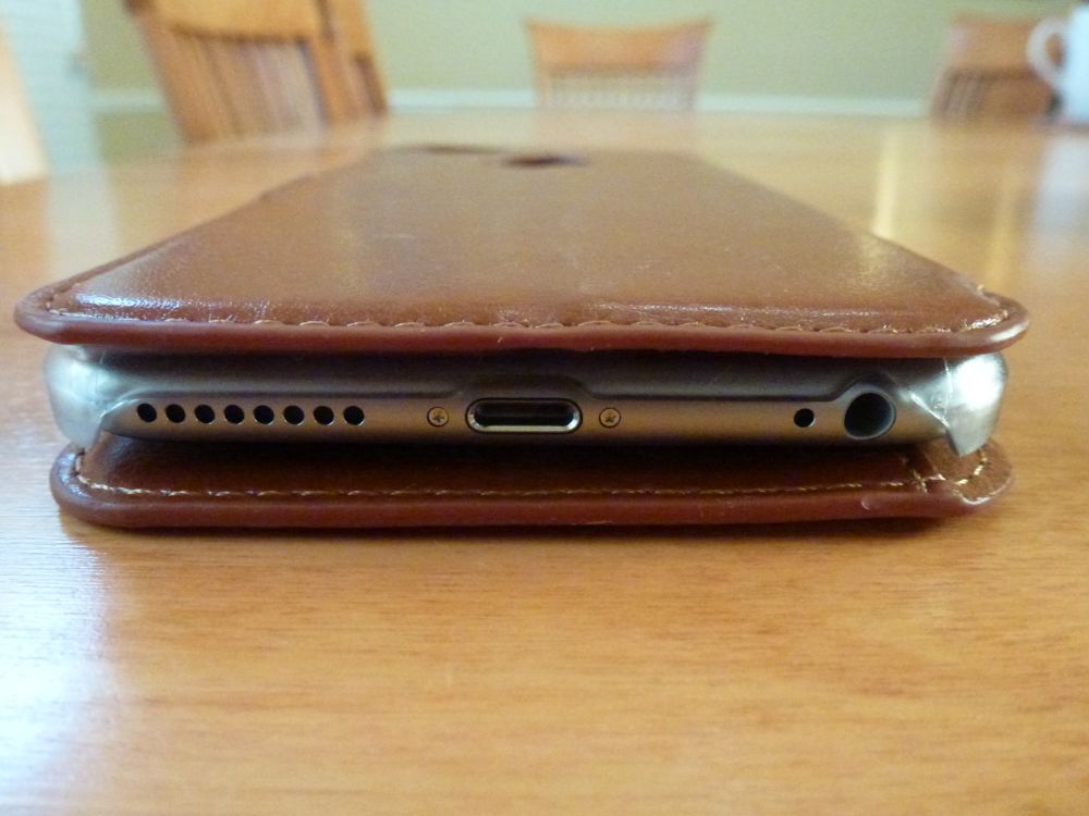 verus wallet closed bottom view.jpg