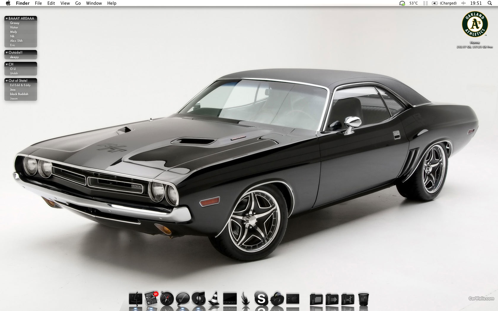 wallpaper august.jpg