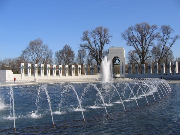 WWII Memorial.JPG