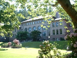 wwu-old main.jpg