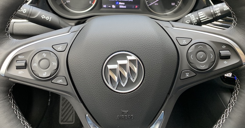 buick_regal_steering_wheel.jpg