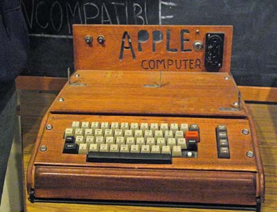 apple-computer1-sm.jpg