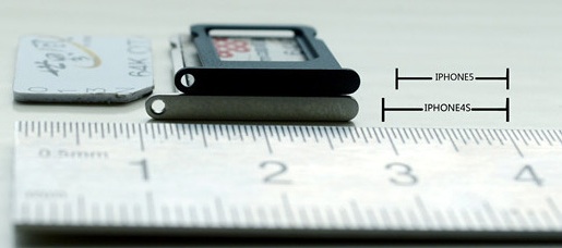 iphone_4s_5_sim_trays_2.jpg