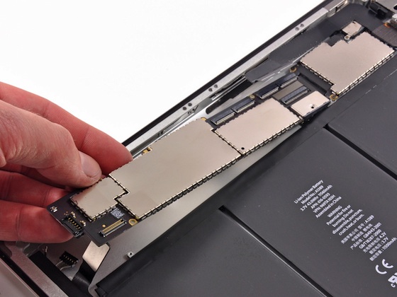 ipad_3_logic_board_battery.jpg