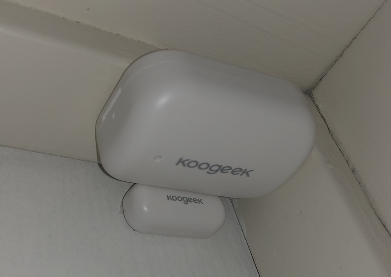 koogeek_door_window_installed.jpg
