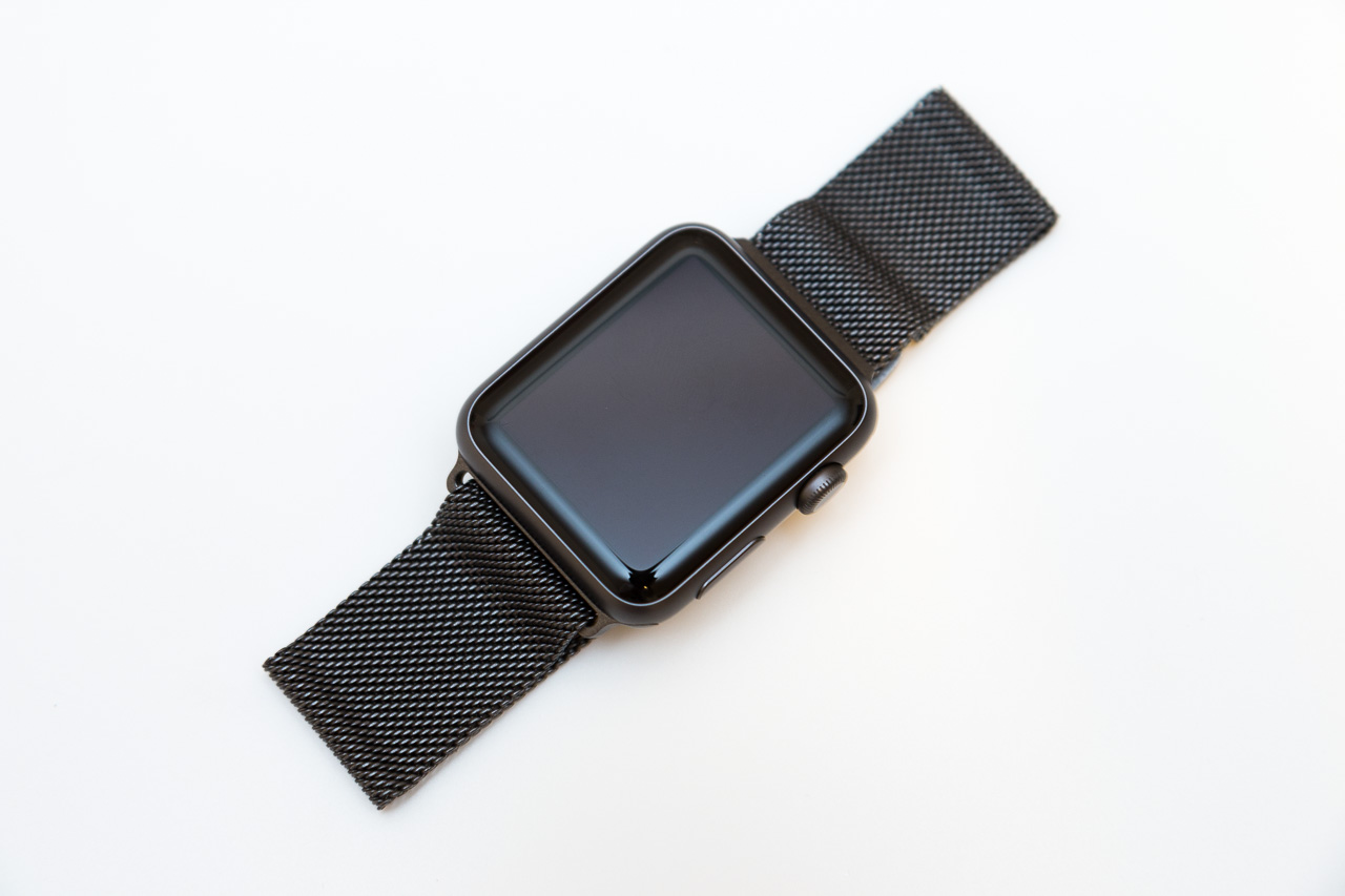 spigen milanese loop