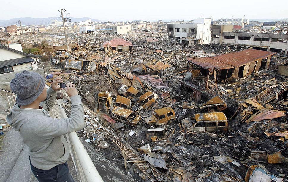 tsunami_cars_before.jpg