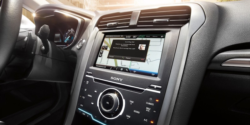 ford_siri_eyes_free.jpg