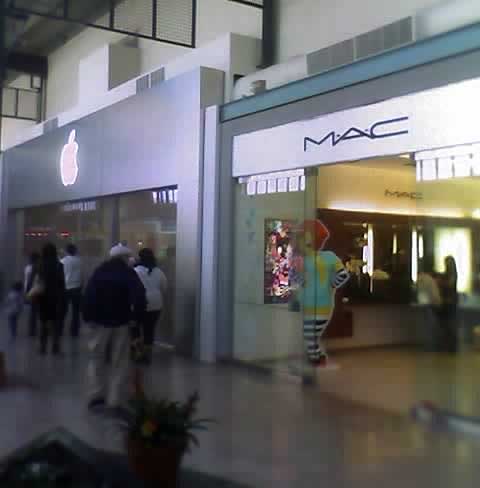 mac-cosmetics-stores.jpg